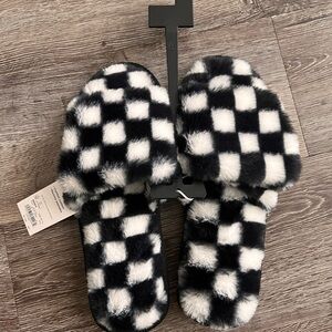 Kohl's Black and White Checkered Fuzzy Sneakers